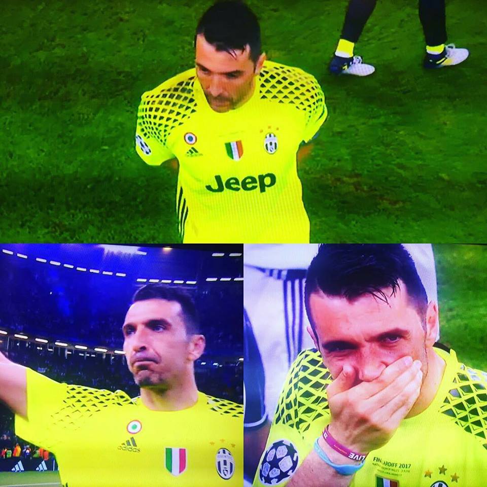 MotivacionesF's tweet photo. Hoy parte del fútbol llora 😭 https://t.co/XLB7I2L3Ml