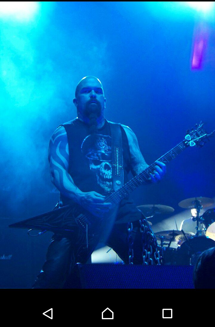 Happy birthday to kerry King 