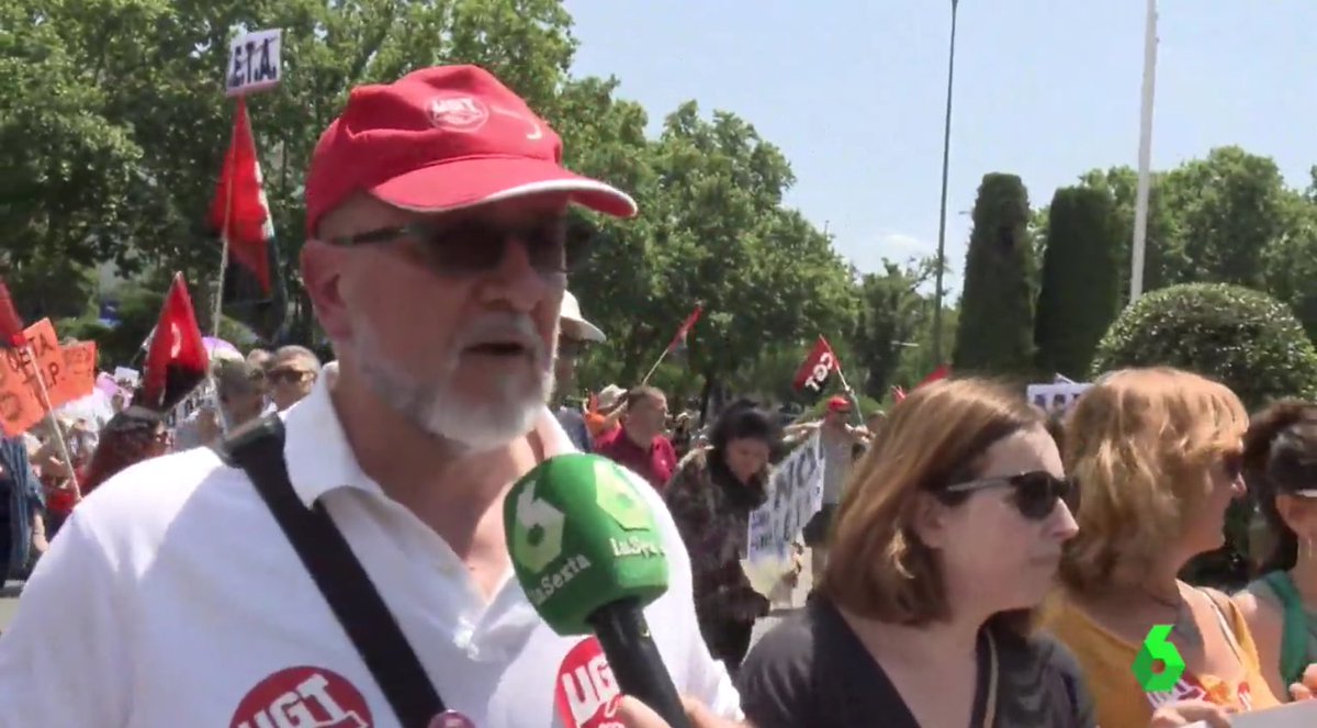 SocialcumbreS's tweet photo. "400 organizaciones pedimos al @Congreso_es que vote NO al CETA"
@sextaNoticias @LmReillo @UGTMadrid #3JstopCETA
https://t.co/4XZyHJNka6… https://t.co/OlggixP4T1