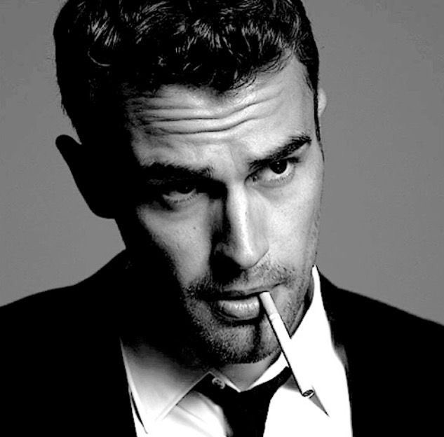 Lysander_NG's tweet photo. Lysander/Lorcan -- Ryan Reynolds https://t.co/euQPogd8EX