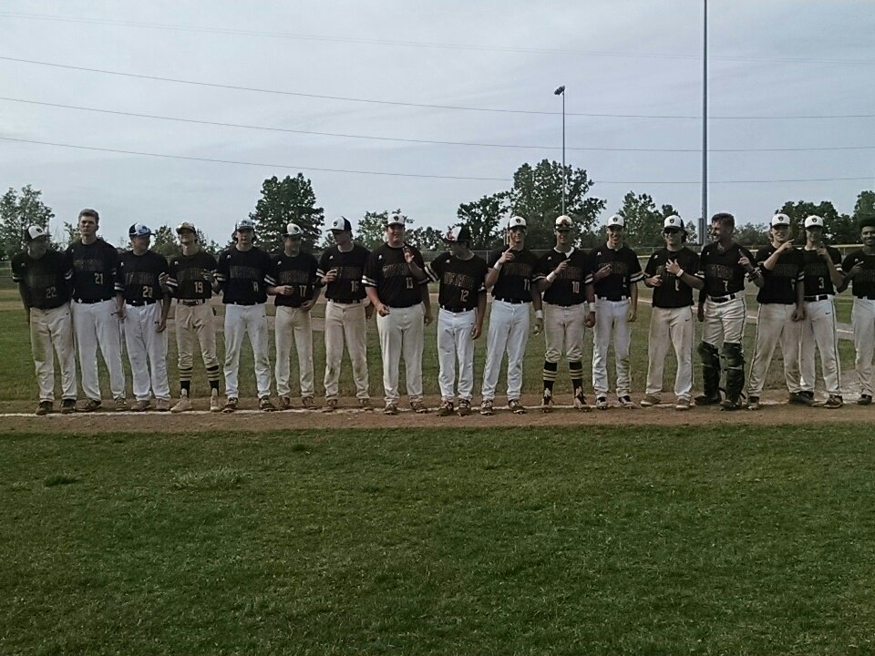 LuthNorth's tweet photo. Mustang baseball wins the district championship over Richmond 13-6! https://t.co/WMmh5UyS9X