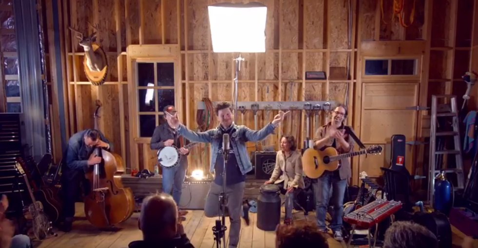 . @LessoeursBoulay vous invitent au Festival en chanson de Petite-Vallée lafab.tv/2sqyOOx #LaFab #musique