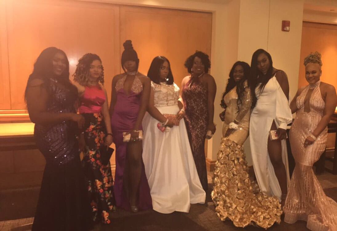 nailainaya_'s tweet photo. about last night ๐๐ฝ๐๐ #mthsprom2k17 #techprom2k17 https://t.co/z60A8Rm6yw