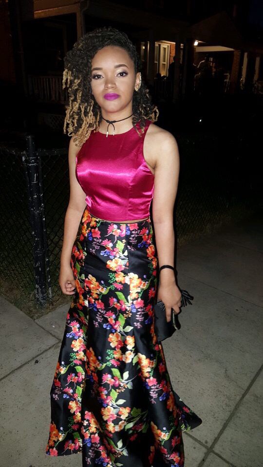 nailainaya_'s tweet photo. about last night ๐๐ฝ๐๐ #mthsprom2k17 #techprom2k17 https://t.co/z60A8Rm6yw