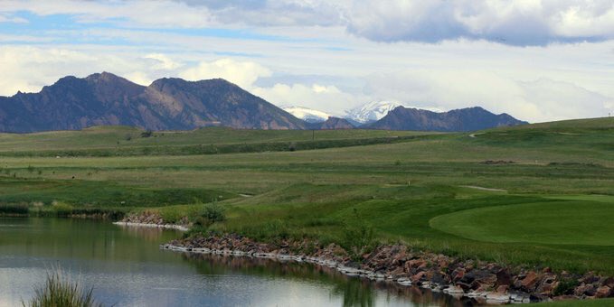 AJGAGolf's tweet photo. Arizona ⛰ &amp; Colorado 🗻?

We're sensing a theme here, @Transamerica.

#AzaharaJr | #HaleIrwinJr https://t.co/9LTQyNY6EH