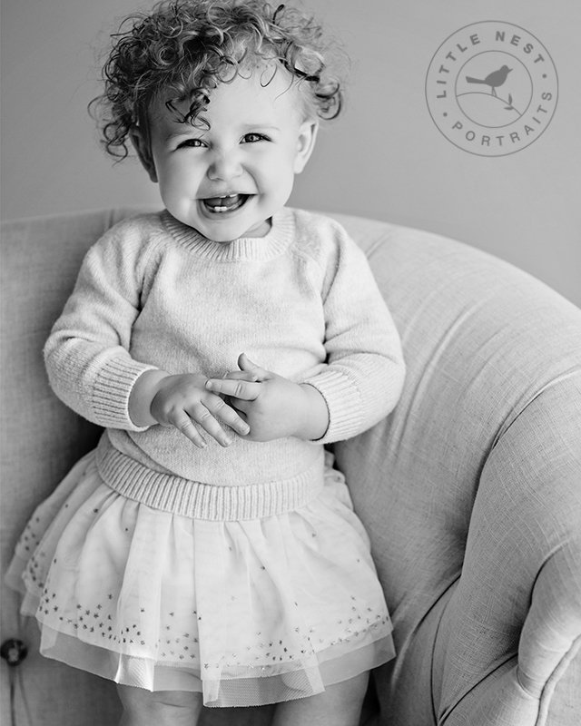 Preserve those "awwww" moments by winning a #family photo package from <a href="/littlenestphoto/">little nest</a>  Enter to win by June 7.  bit.ly/2rA7bo3