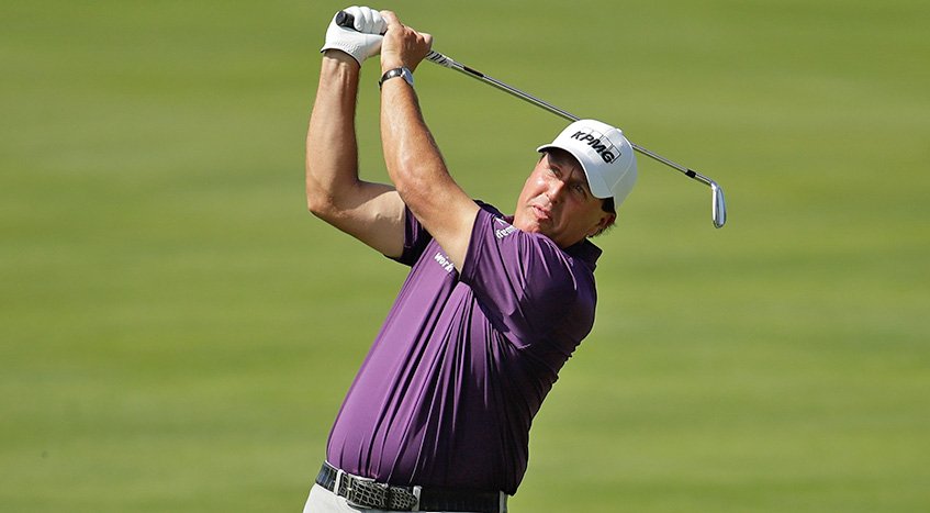 PGATour's tweet photo. Phil Mickelson will skip the U.S. Open to attend his daughter's high school graduation.

https://t.co/EjocB2waYy https://t.co/0nEe8qaPOi