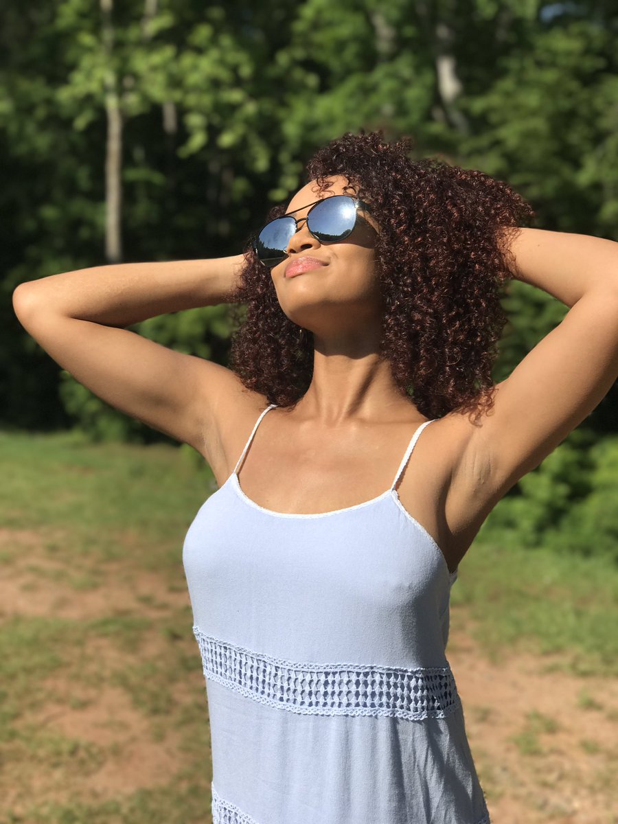 a_murray19's tweet image. Dripping with honey 🍯 #dat7+quality