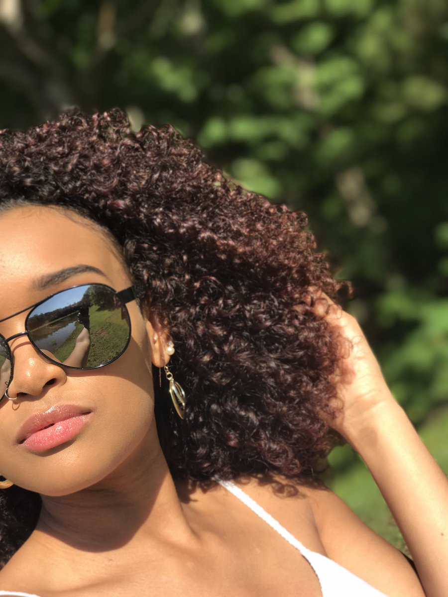 a_murray19's tweet image. Dripping with honey 🍯 #dat7+quality