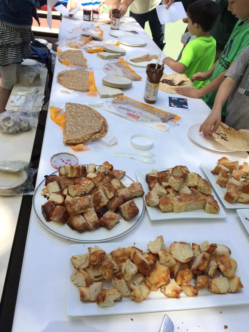 SeverineT's tweet photo. Big success for @jacquetbakery crepes and homemade kouign Amann #internationaldayps199 https://t.co/edripBBYuT