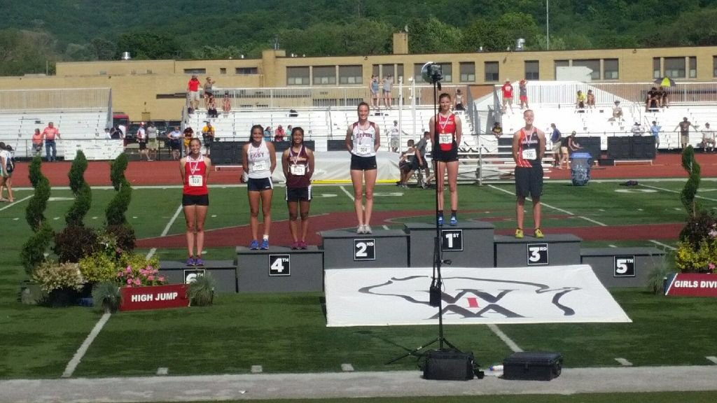NateNwerner's tweet photo. Way to go Marin McClowry on her 6th place finish in the High Jump at the WIAA State Track Meet!! https://t.co/tO6Iy3AKe7