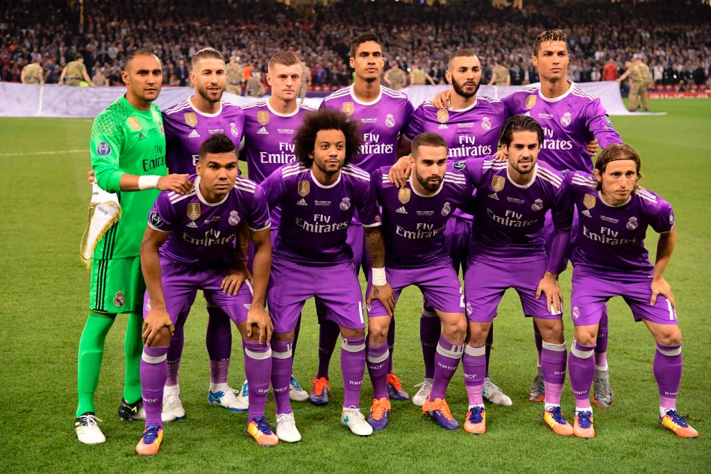 Real Madrid scored in 100% of their 60 games across all competitions this season.

173 goals in total. 😳