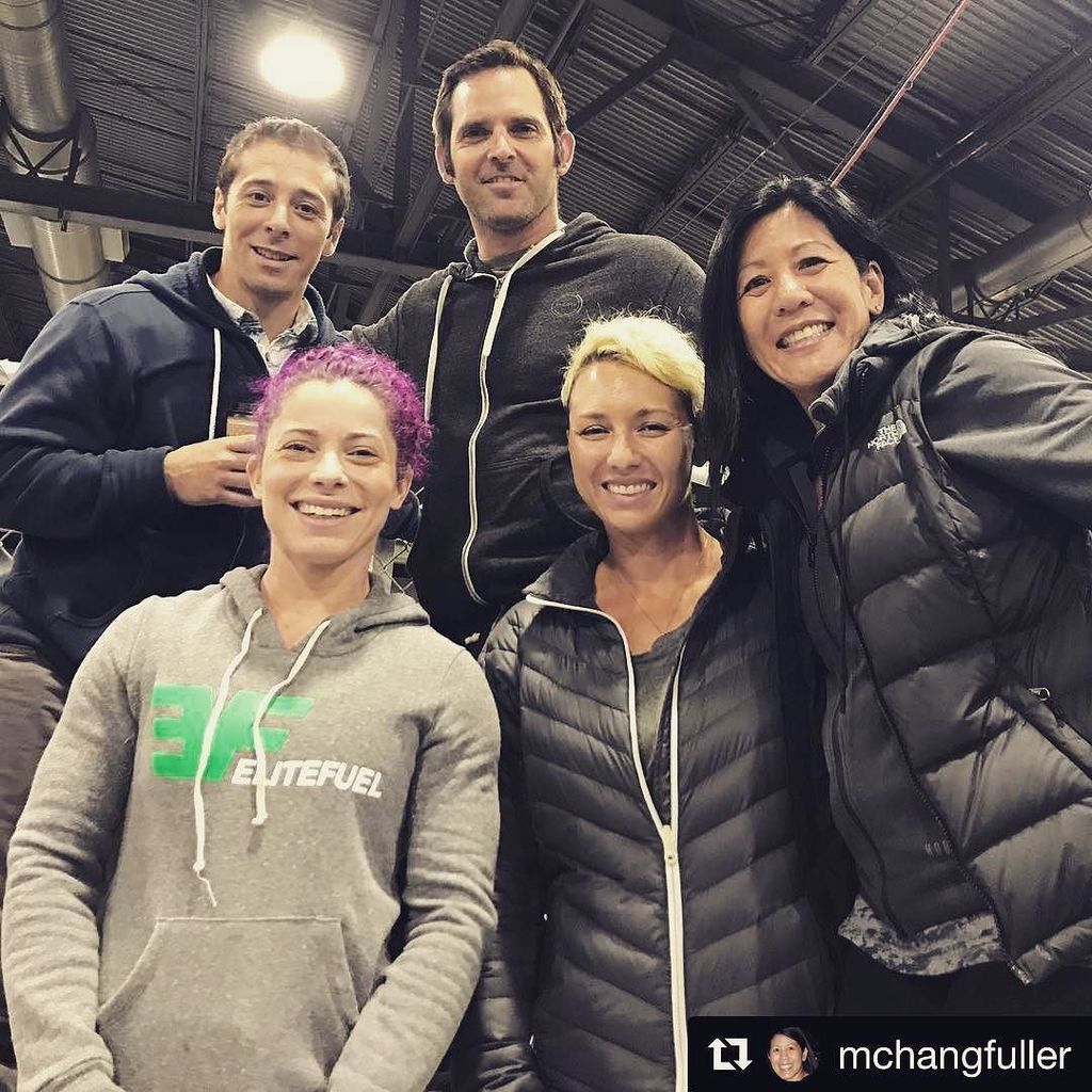 walkonyourhands's tweet photo. Having fun with some good friends. #spectatorlife #regionals https://t.co/BbRKXnY1i5 https://t.co/PoUe8XmHNU