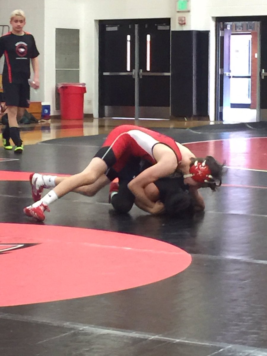 Raptorwrestle's tweet photo. Awesome day at the Raptor Summer Duals!!!! https://t.co/NbL8xRIm2J