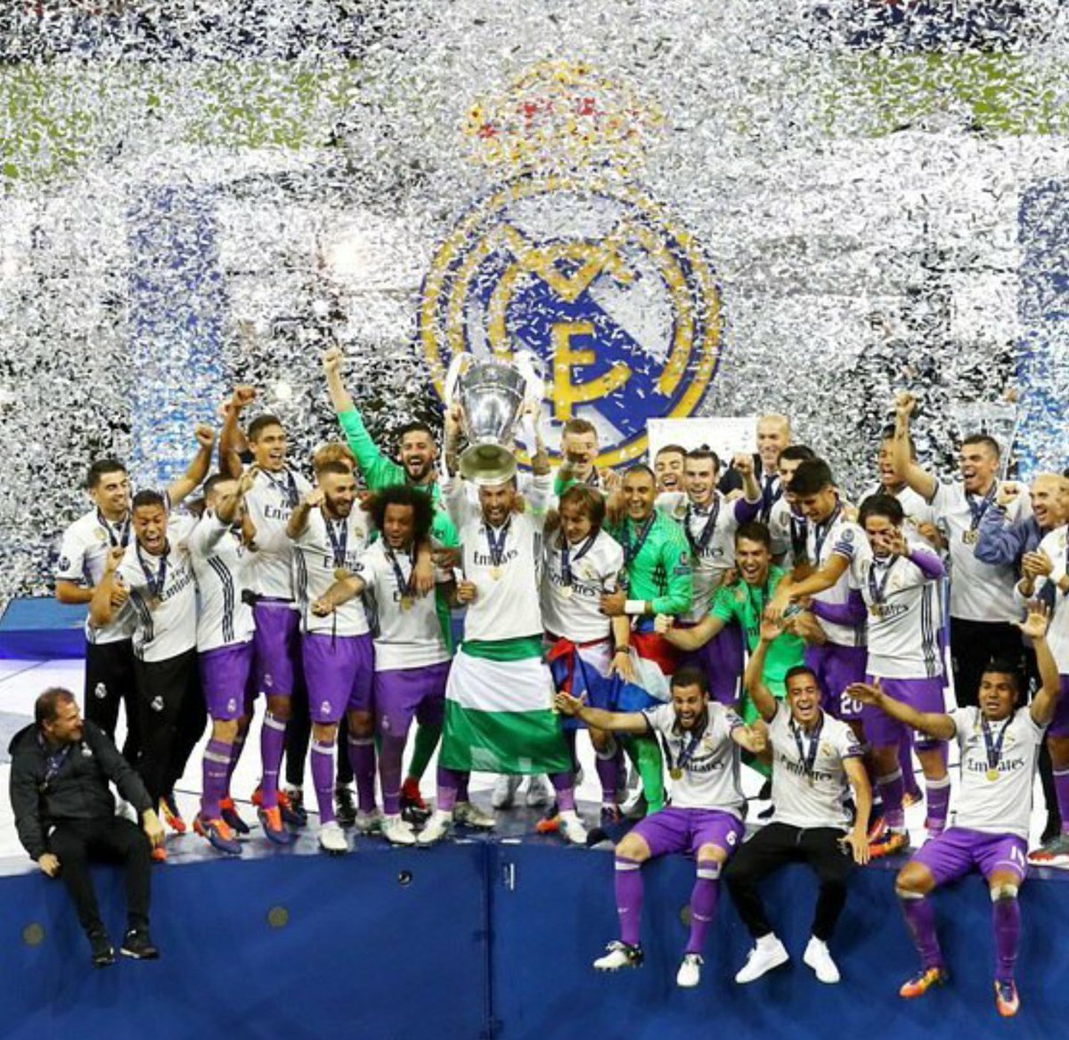 loreee_4's tweet photo. Porque nadie resiste tus ganas de vencer. 

Gracias por seguir haciendo historia: https://t.co/IZi81RL36F