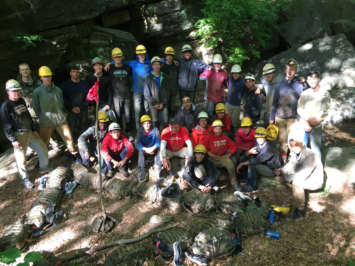 BDavidRowe's tweet photo. I'd love to tell you what the 2nd Platoon just accomplished but it's CLASSIFIED. #OutdoorOdyssey #HighlandersLead https://t.co/60o4VihrnO