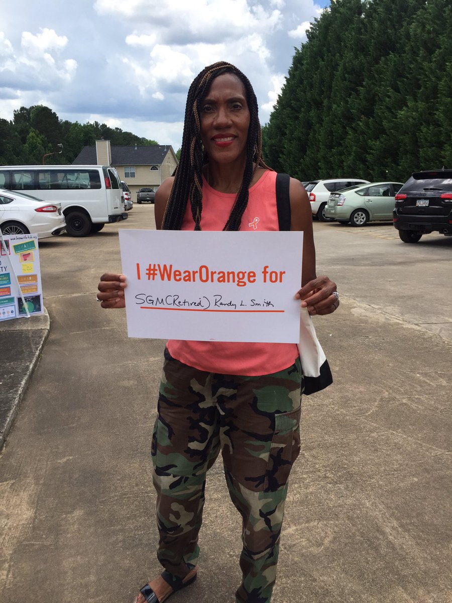 CommOutreachGaM's tweet photo. Great day in Hampton! #WearOrange @MomsDemand @Everytown https://t.co/qaL1O1svHz