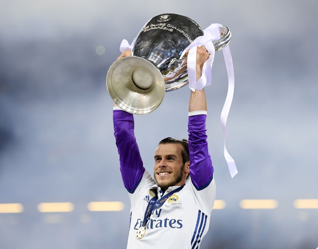 Squawka's tweet photo. 2013: Joins Real Madrid for world-record fee 🤑
2014: Wins Champions League 🏆
2016: Wins Champions League 🏆
2017: Wins Champions League 🏆 https://t.co/5fcP2UhngU