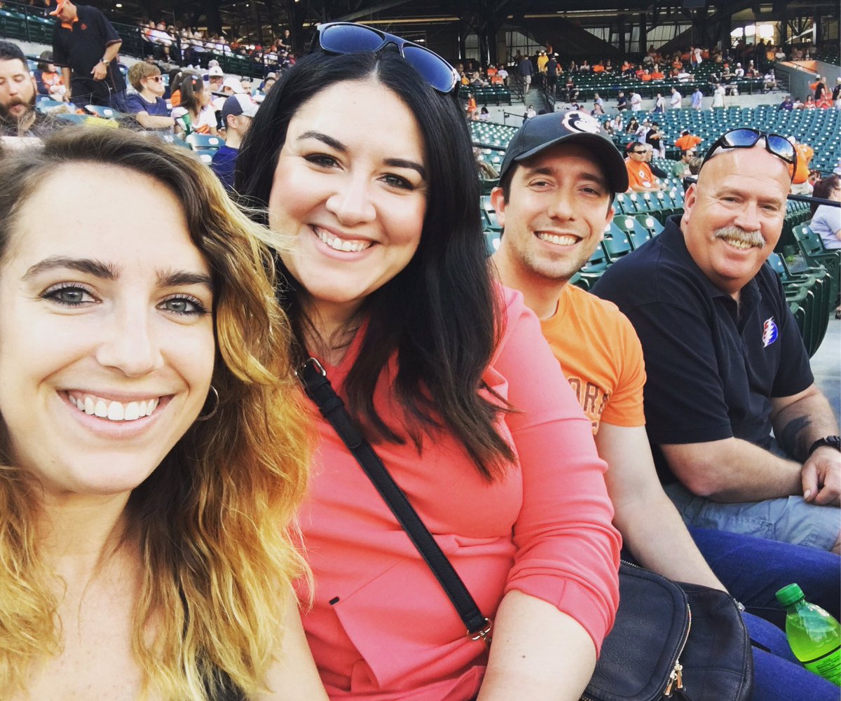 MirandaVillei's tweet image. Hey @PizzaBolis we want 🍕 pleeeeease section 66 row 9 seat 5 #bringmepizza #pizzabolis