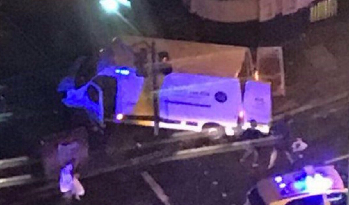Harlan's tweet photo. Astonishing pictures. Pray for everyone there.

#LondonBridge https://t.co/bF19dpeqP1