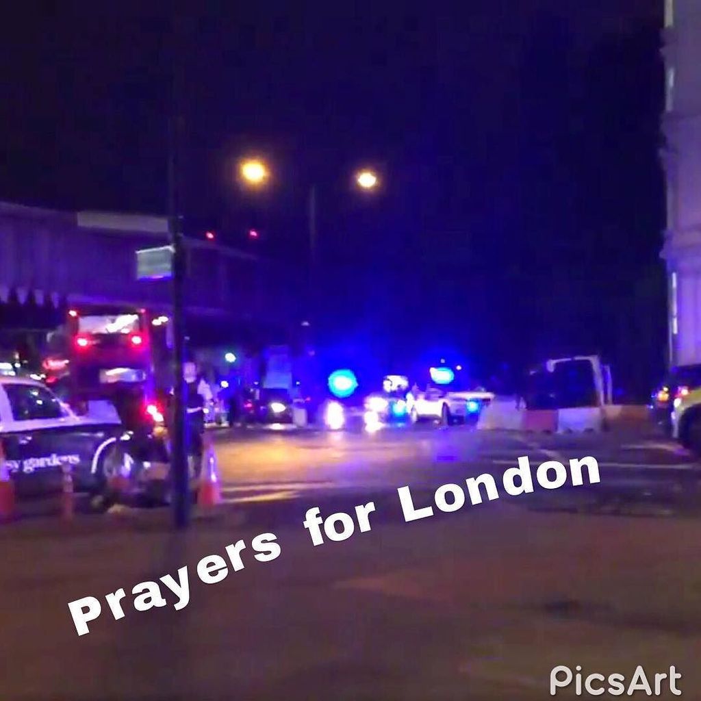 BroCraig's tweet photo. #keepuksafe #praylondon https://t.co/XuCvEqctOg https://t.co/rPzTQ30Gbf
