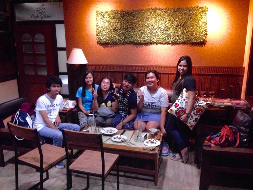 shexmae's tweet photo. Good food. Good friends. Good times. #CafeGloriaPh #ShareIloilo https://t.co/qpKjjy6QmC