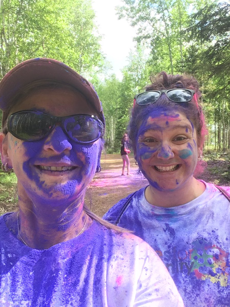 roblorzach's tweet photo. #huesforhumanity in Fort Mac with my colourful friend @rachdej. Great cause, food time 😊 https://t.co/IF5KEz0BTp