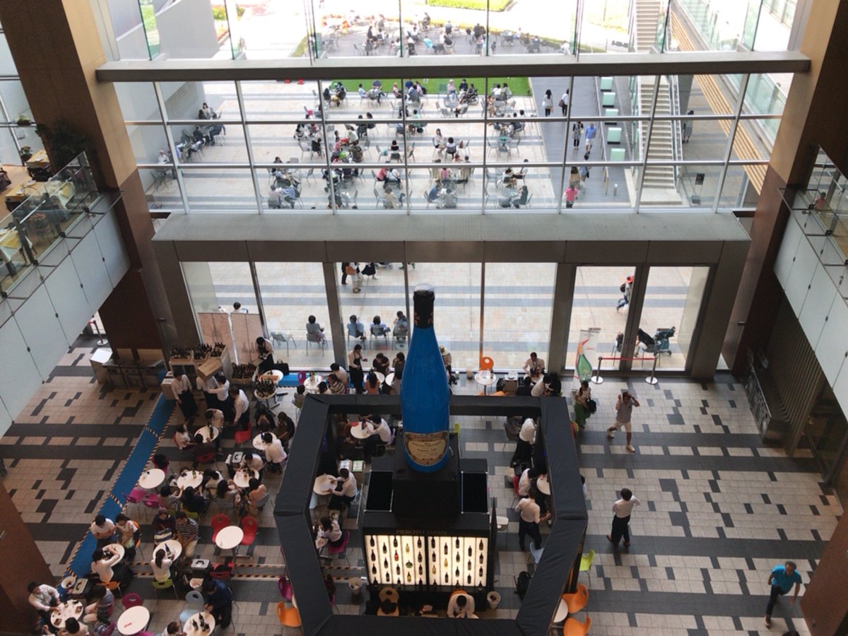 東京イベントタイムライン Twitterissa 来週末 6月11日 日 まで東京ミッドタウンのアトリウムで 東京サマーワインフェス17 が開催中 80種類以上のワインをめいいっぱい試飲 T Co Gmhjgfqubc ミッドタウン 東京サマーワインフェス17 T