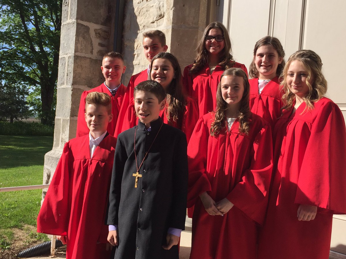 rockwoodheart's tweet photo. Anointed with chrism. Congratulations to our Confirmandi. Keep them in Your grace, Lord. https://t.co/Imx8QFzoL9