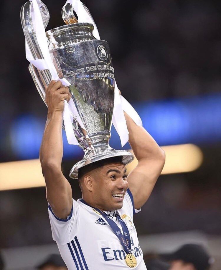 Casemiro's tweet photo. 🏆🏆🏆 https://t.co/PClzFMKDMm