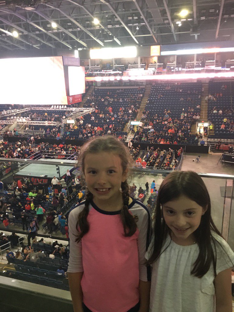 chrishillock's tweet photo. #WWEBridgeport https://t.co/iAtpGP9Dog