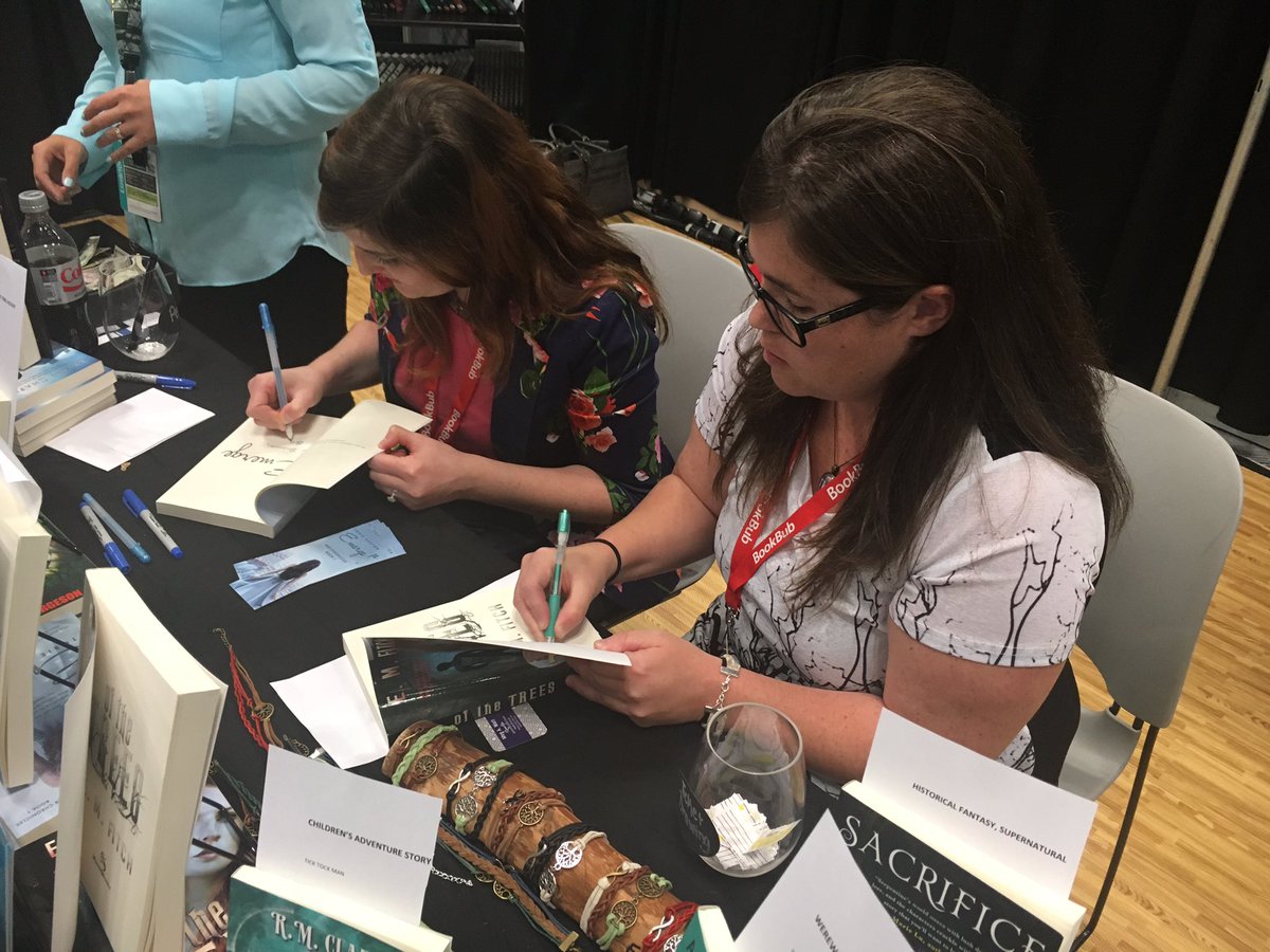 ErinMFitch's tweet image. Such a privilege to be signing next to this lady. @TobieEaston is a rock star!

#BookCon #Month9Books