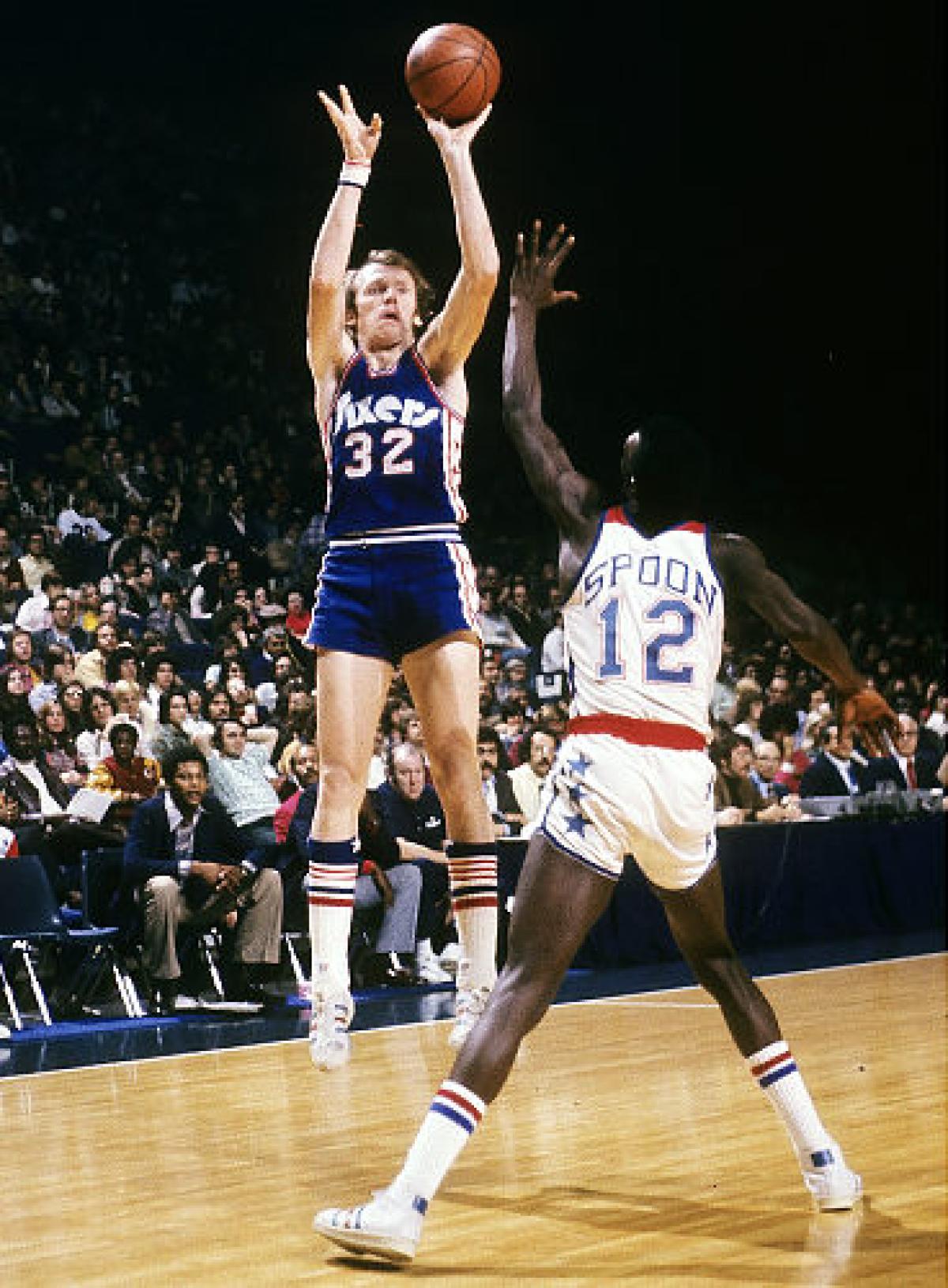 Happy 74th birthday to Billy C, Billy Cunningham, former 76er player and coach 