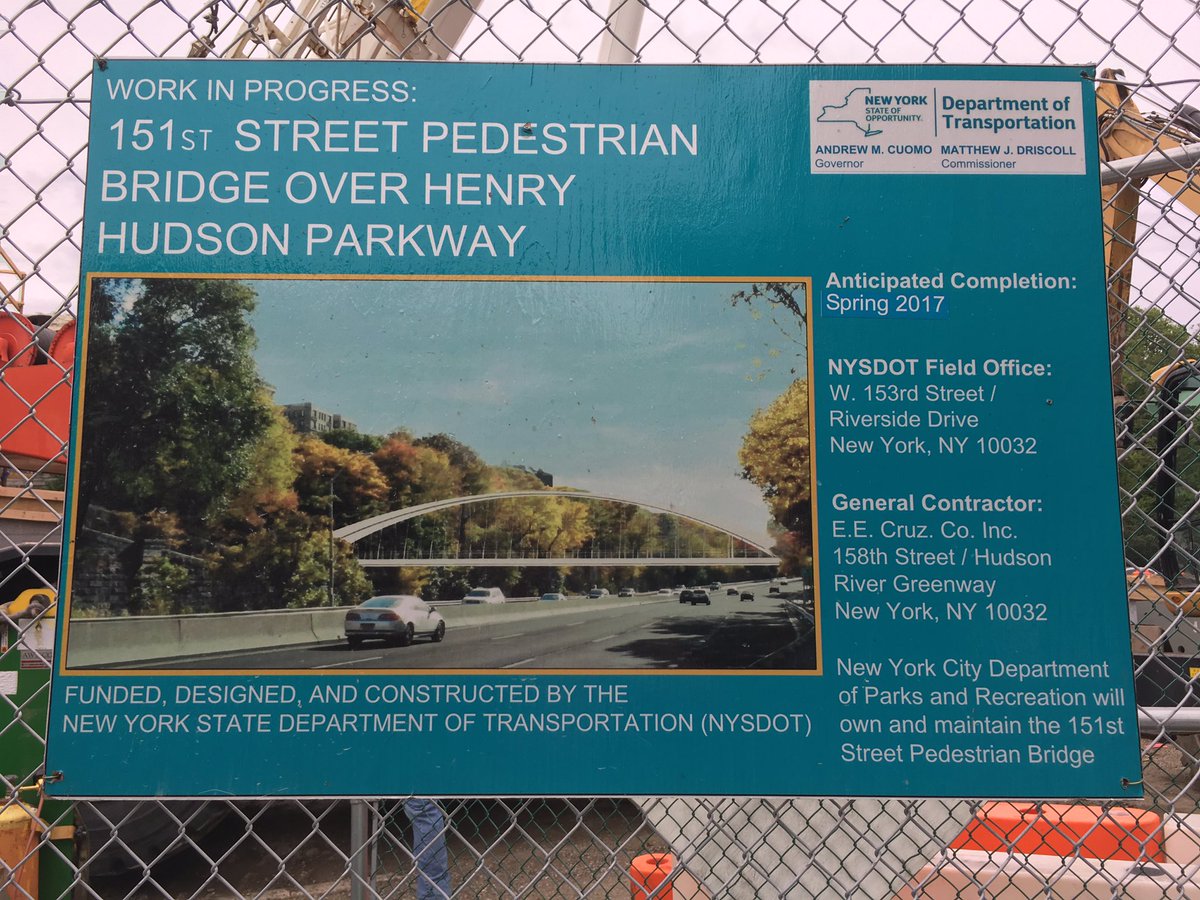 AmmannWhitney's tweet photo. So great to see our #bridge design coming to life. New pedestrian bridge for @NYSDOT_NYC @NYSDOT over #HenryHudsonParkway #newyorkcity https://t.co/PaTGYjSKsi