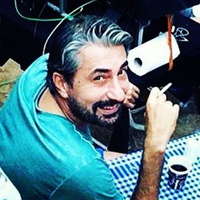 mi0_l1's tweet photo. Çok güzel ❤

O çok yakışıklı 😻❤❤

#Erkanpetekkaya 
@_erkanpetekkaya https://t.co/LpMgxVDUYJ