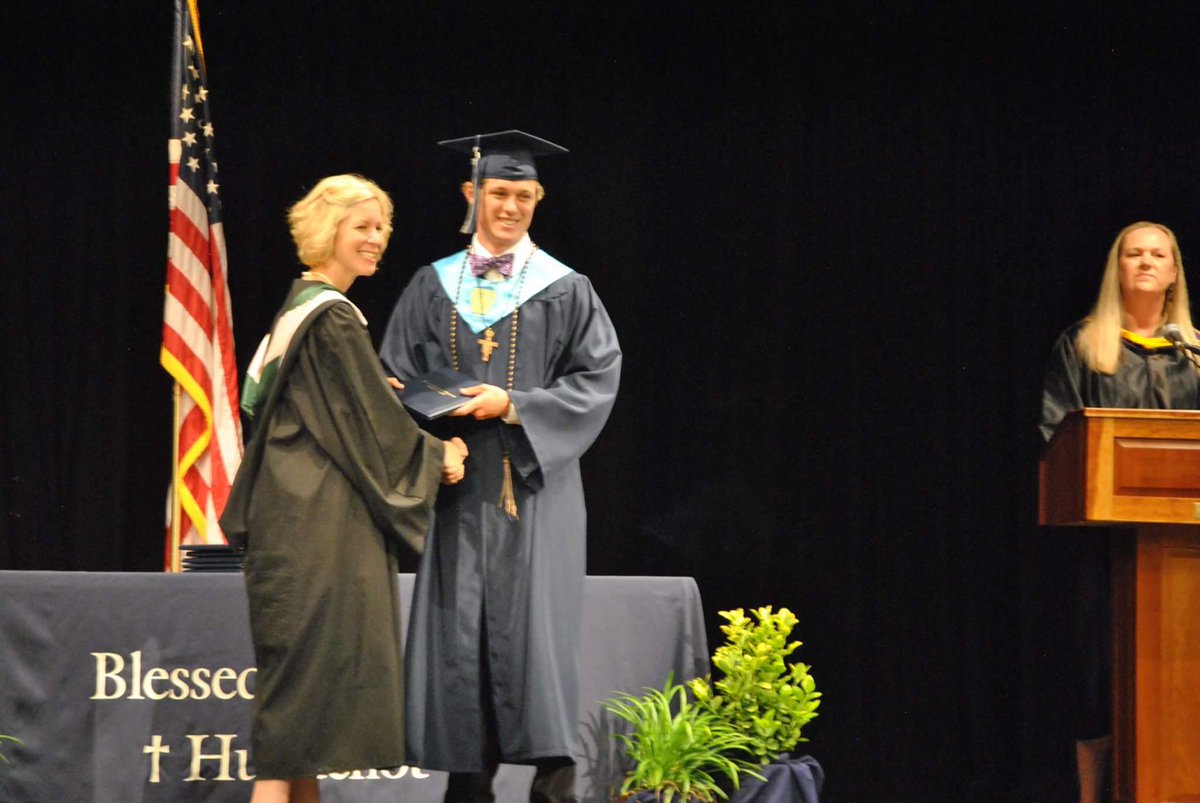 BSHKnights's tweet photo. Way to go Reed!! Congratulations. https://t.co/IlQPCeOhue