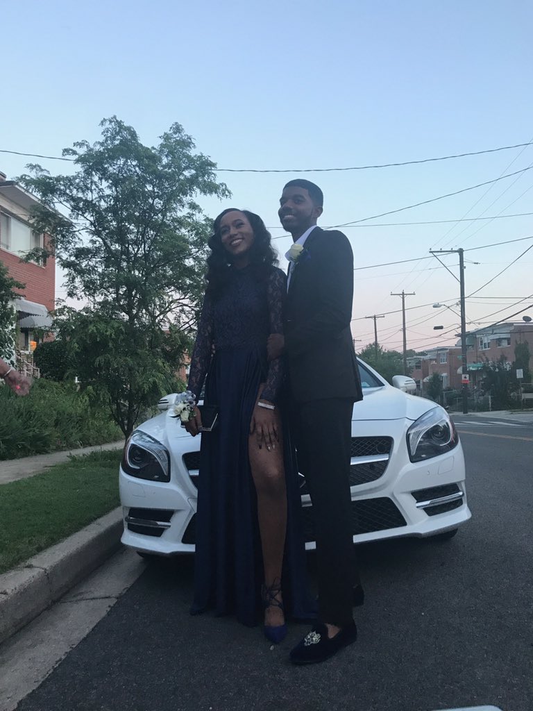 moneyE4J's tweet photo. No comment just know tech was a success as always #mthsprom2k17 #techprom2k17 https://t.co/hmuEHCumNJ