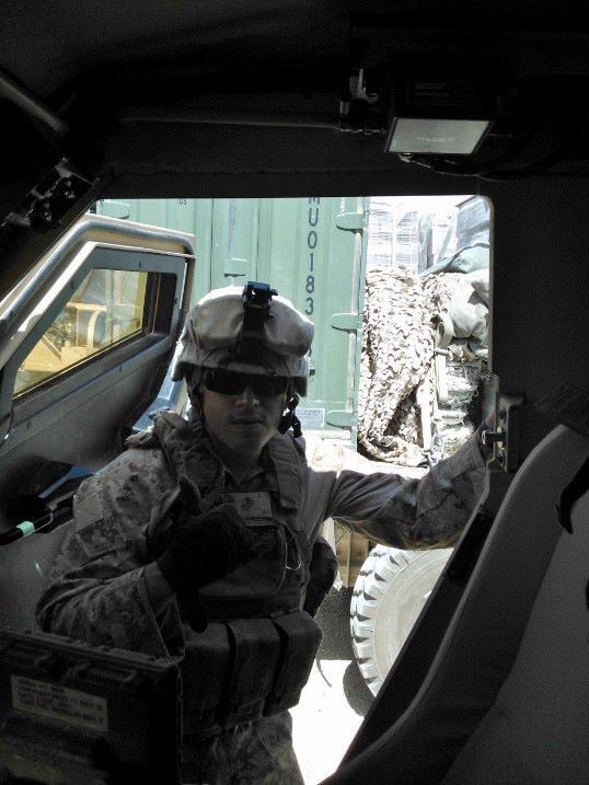 rivera7marines's tweet photo. #Throwback https://t.co/gdyf9Jg9tE