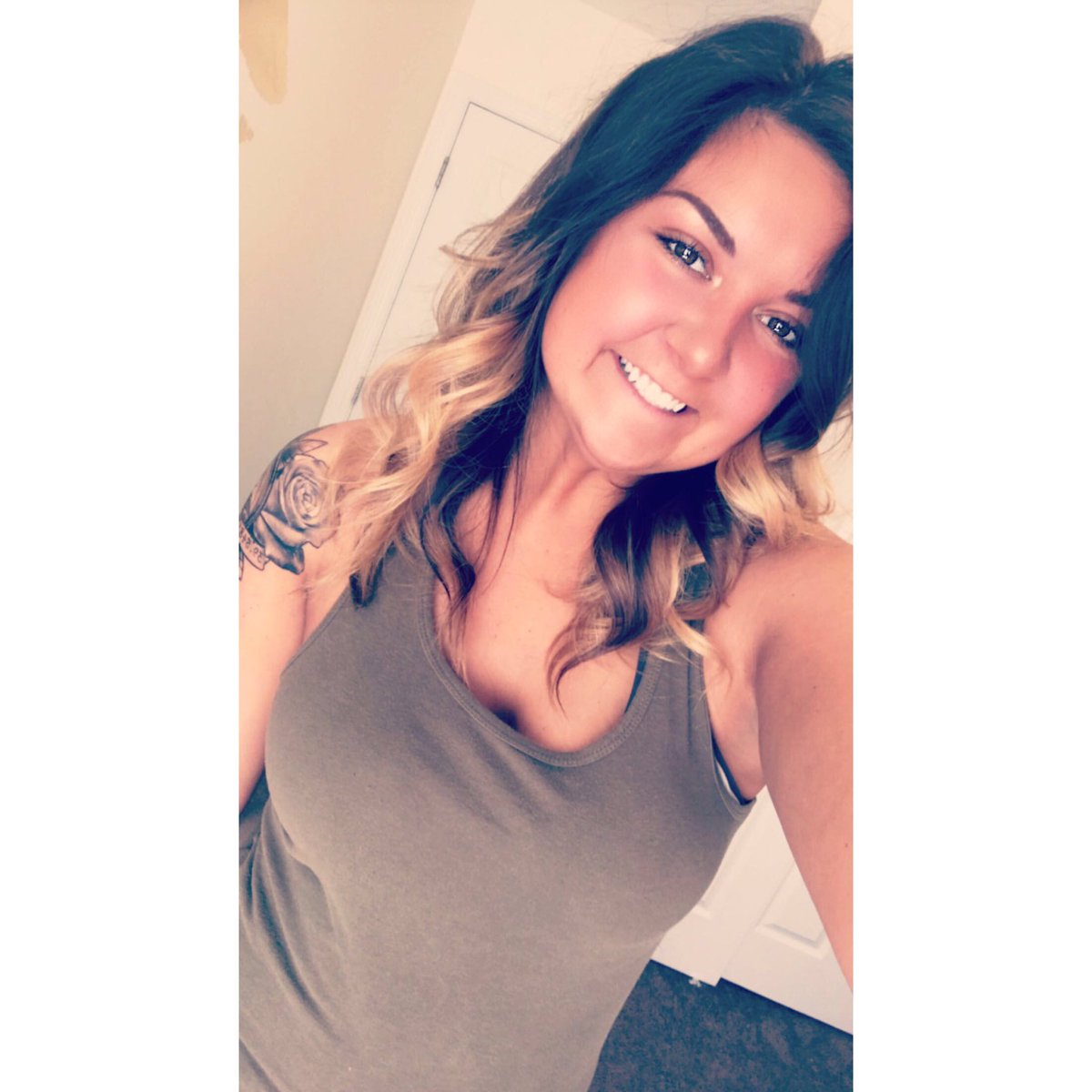 bethaneehope's tweet photo. Worrry about yourself, I've been working on myself ☠️ https://t.co/LM3yN2C5eK