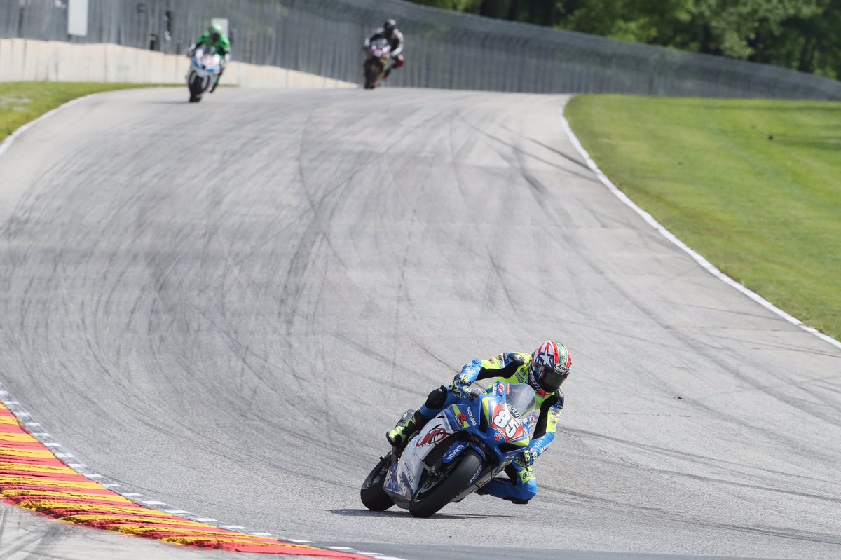 jakelewis85's tweet photo. Hello darling as big Earl said! What a good feeling and race. Thank you everyone who supports me. This ones for the #69 and Hayden family https://t.co/GjVh4HvDux