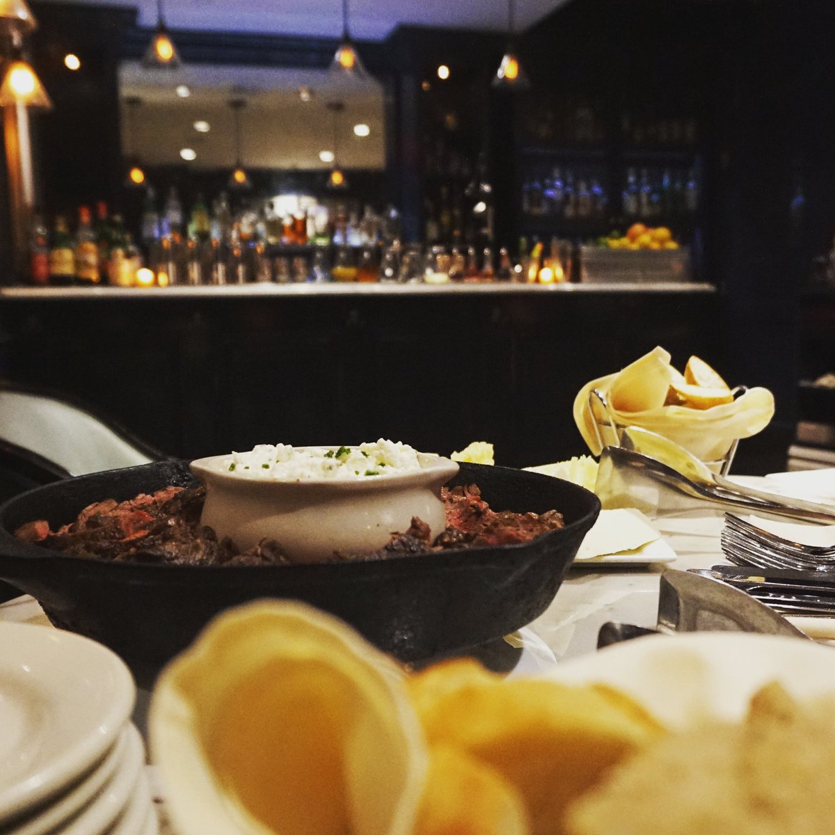 Lanternskeep's tweet photo. Private events for you and your guests #lanternskeep #mixology #cocktails #foodie #drinks #nycdrinks #privateevents #parties https://t.co/L43IKDnvRn