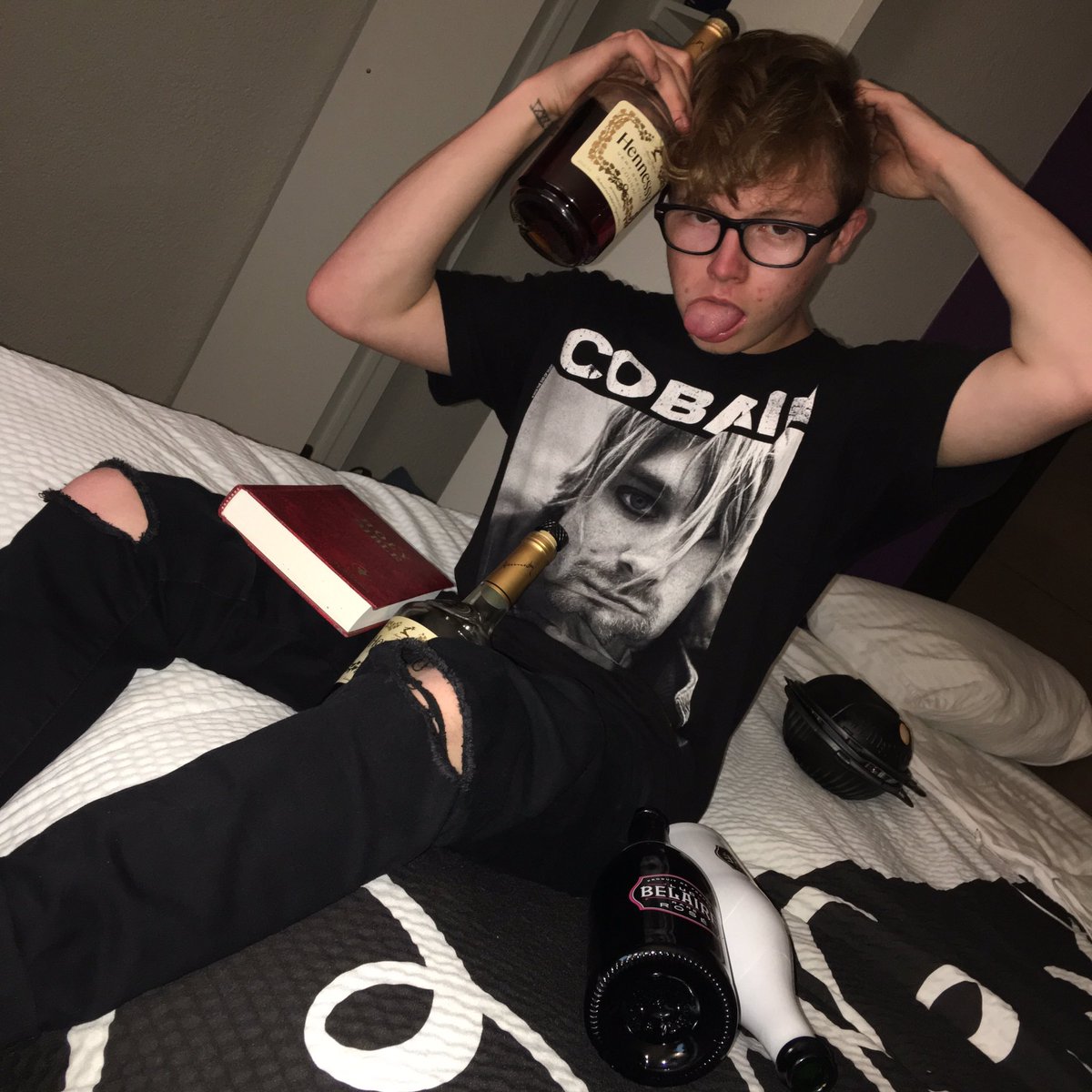 FUCCTRXLL tweet picture