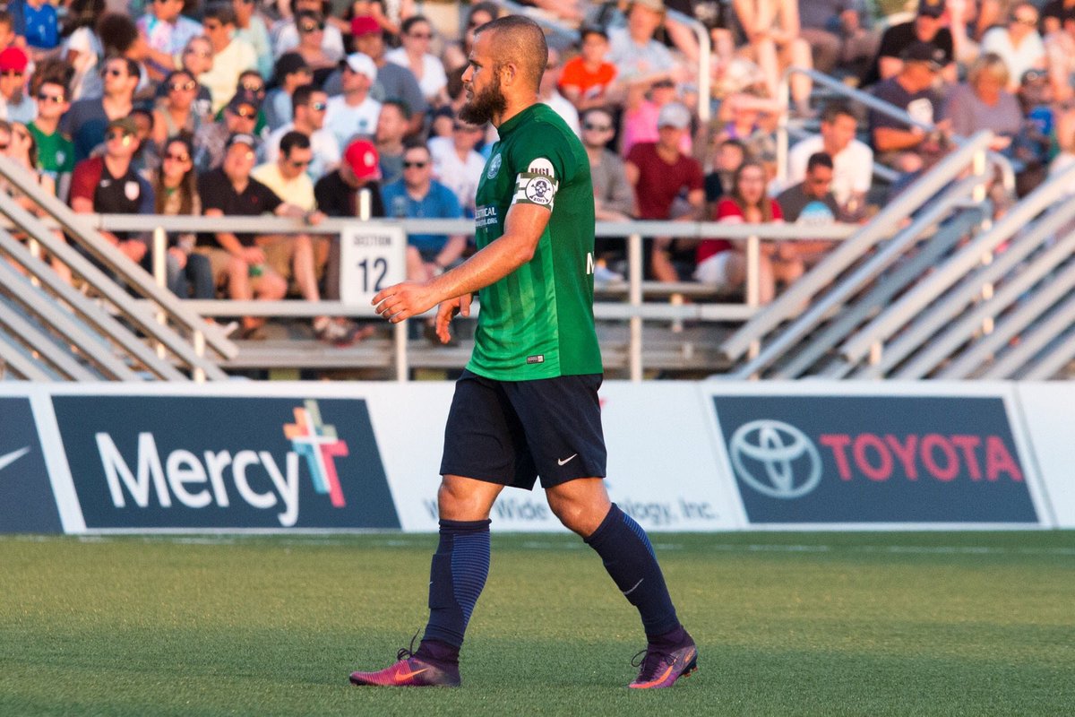 StLouligans's tweet photo. Check out the new Louligan captain armband @draganstojkov was sporting last night. Thanks @matthewb76 for making it happen. (📷by @YBrammer) https://t.co/z33K6nXmKV