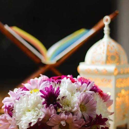 #أقبلت_وبشهر_الخير_أنورت 

#الصوم لا ينتهي و #القرآن لا يُهجر 
و#المسجد لا يُترك !
أعبد ربك حتى يأتيك اليقين"
"كُن ربانياً ولا تكن رمضانياً"