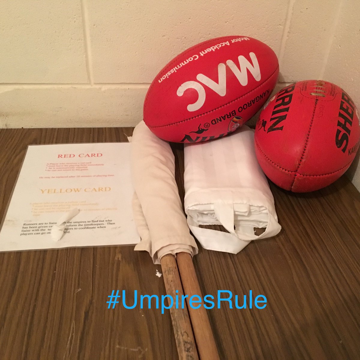 ChampsAcademyAU's tweet photo. They are only human #UmpiresRule #PortsCA2017 #StoryCatching #TomsStory https://t.co/laZPzaUo7I