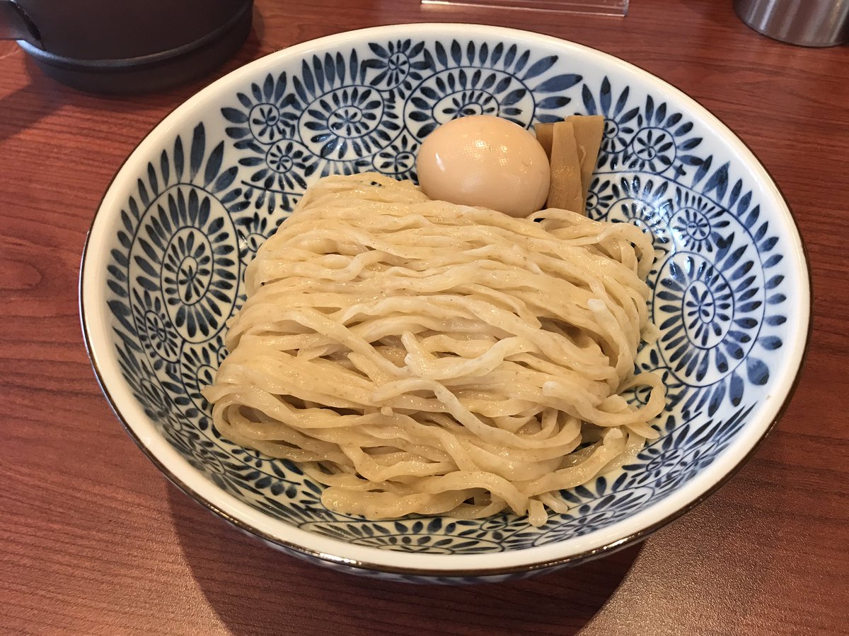 쫌좀벌레 tweet media