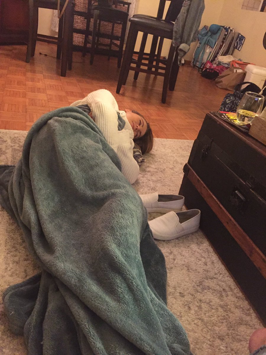 ratcH4ever's tweet photo. WELCOME TO THE FLOOR: now accepting applications to join the #OnTheFloorMovement .
.
.
We back baby 😉 #H4onthefloor https://t.co/cDikrT6Ovo