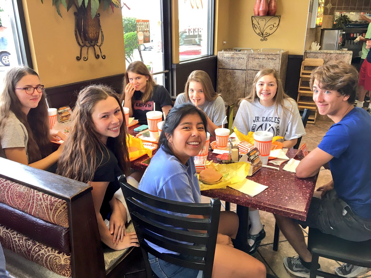 FSMConway's tweet image. GO: Mission Arlington team has had a full day of fun. Now it's time to serve and pour out to the community!