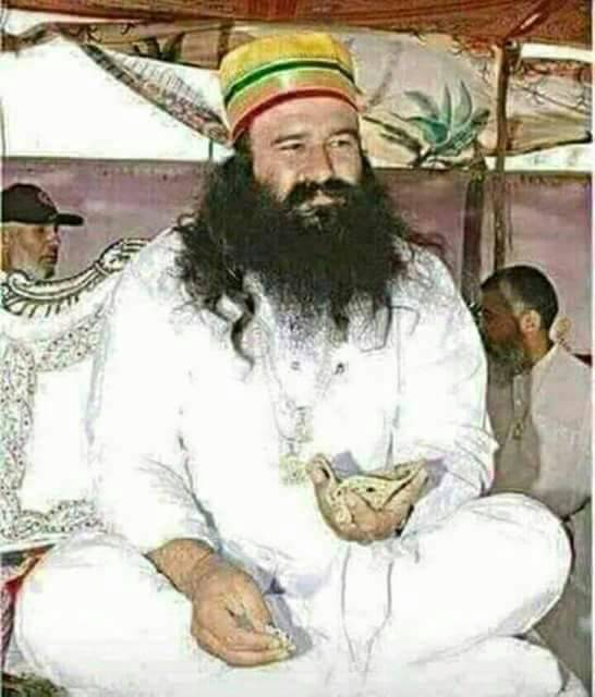 Meet_DaNonaBcha's tweet image. @Gurmeetramrahim ji
 🌹ਸੁਆਸਾਂ ਦੀ ਮਾਲਾ ਦੇ ਨਾਲ,🌿
🌹ਸਿਮਰਾਂ ਮੈ ਤੇਰਾ ਨਾਮ,🌿
🌹ਬਣ ਜਾਵਾਂ ਬੰਦਾ ਮੈ ਤੇਰਾ🌿
🌹ਹੇ ਕਿਰਪਾ ਨਿਦਾਨ🌿
#FunTimeWithFDD 
Love u rbb ji😘