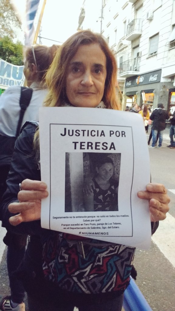 ReinaMomooo's tweet photo. Esta tarde marchamos por todas!!!!!!!!#LaFuerzaDeLasMujeres  
@UyO_oficial https://t.co/l2T91kfr32